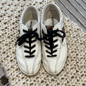 Womens size 9 TRETORN Sneakers with leopard accent